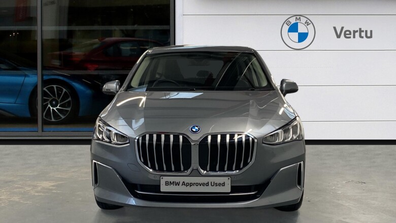 BMW 2 Series 225e xDrive Luxury 5dr DCT Hatchback